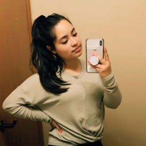 Meet your Posher, Yasmin